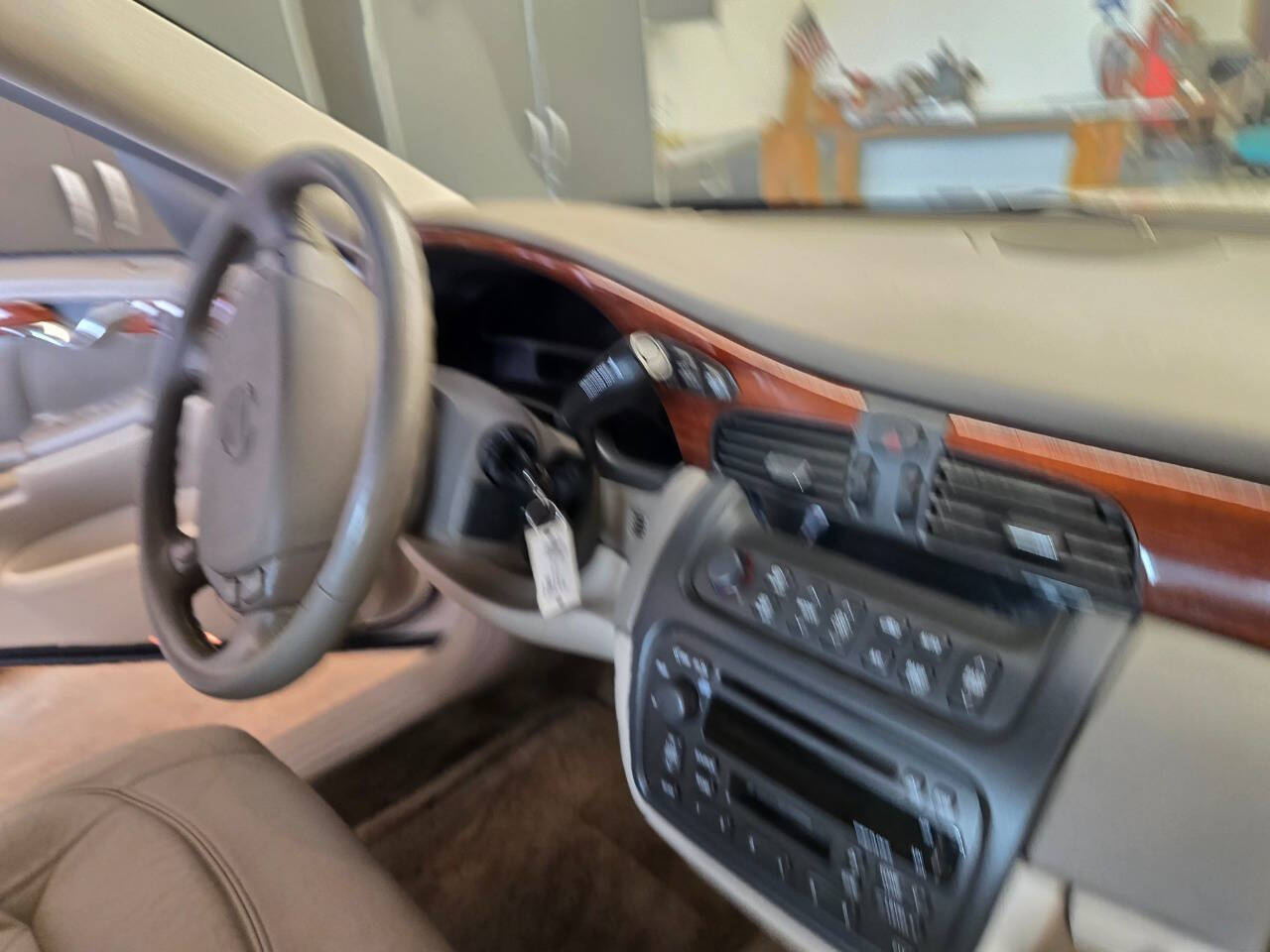 2002 Cadillac DeVille 99