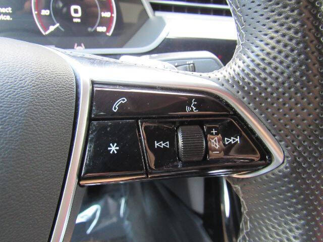 2023 Audi e-tron S Sportback quattro Premium Plus