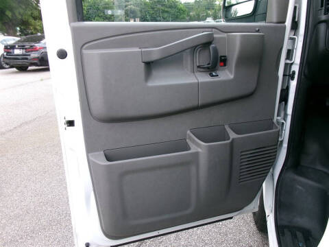 2021 Chevrolet Express LS 3500