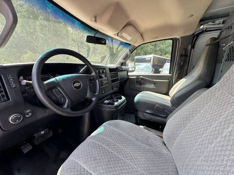 2016 Chevrolet Express 2500