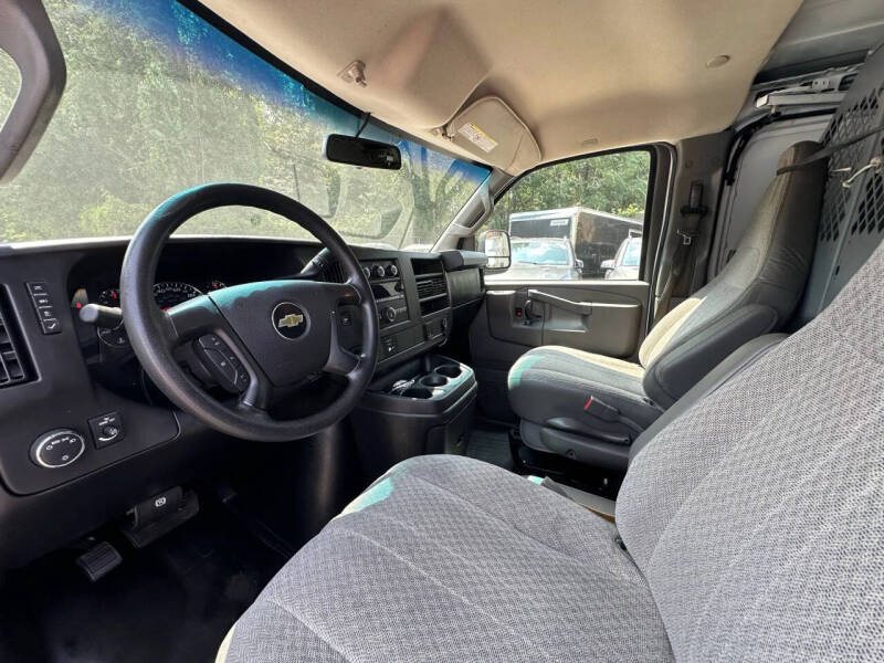 2016 Chevrolet Express 2500