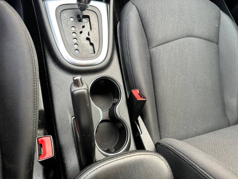 2013 Chrysler 200 LX