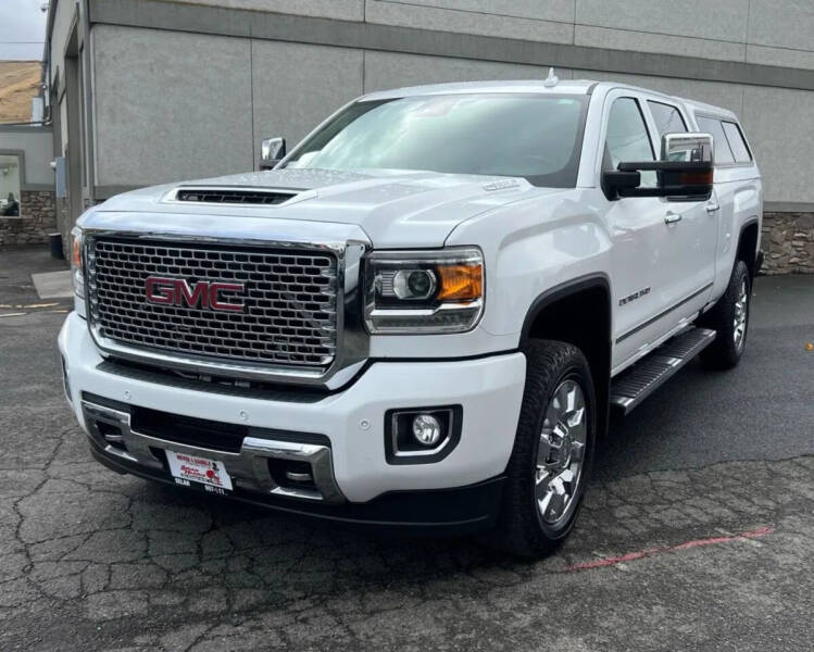 2017 GMC Sierra 2500HD Denali