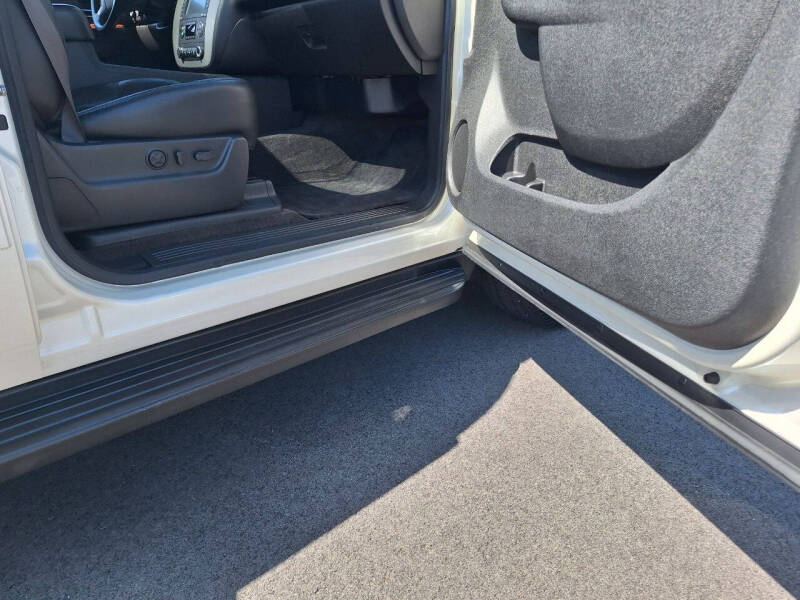 2013 GMC Yukon XL SLT