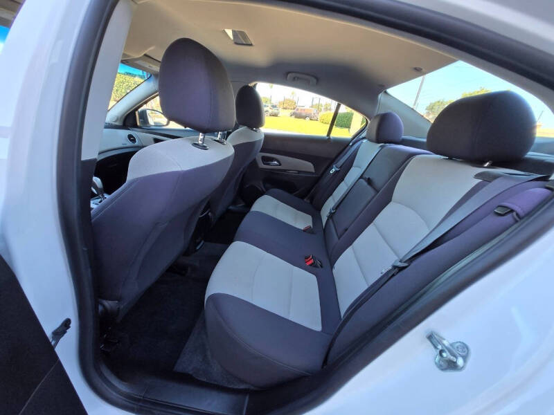 2014 Chevrolet Cruze LS Auto