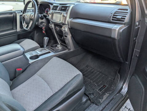 2018 Toyota 4Runner SR5