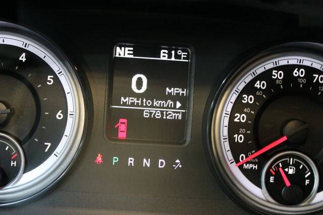 2017 RAM 1500 SLT