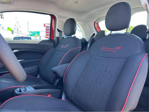 2024 FIAT 500e Inspi(RED)