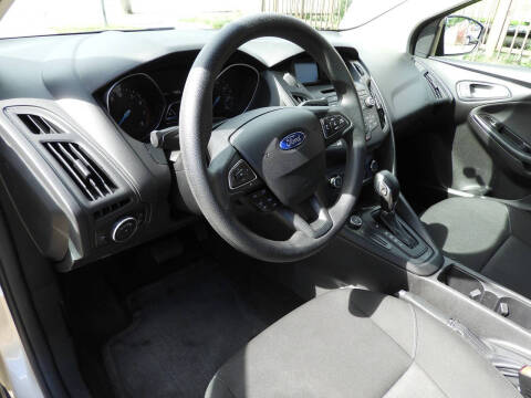 2017 Ford Focus SE