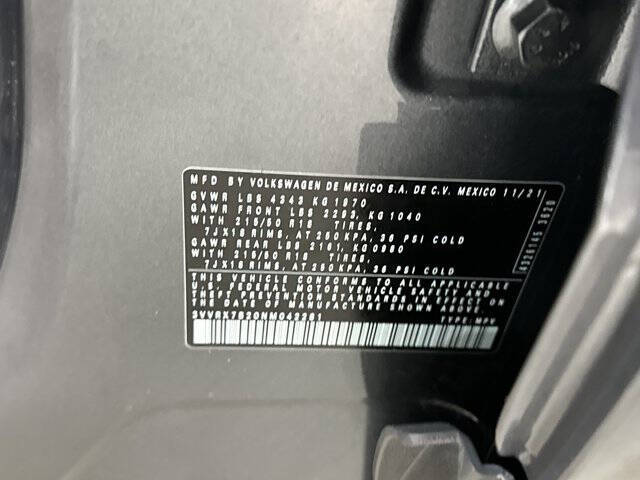 2022 Volkswagen Taos SE