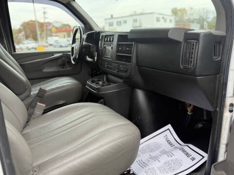 2015 Chevrolet Express 2500