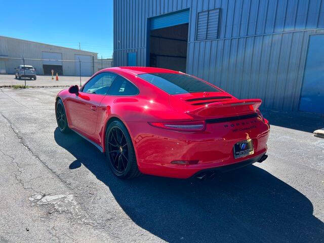 2015 Porsche 911 Carrera GTS