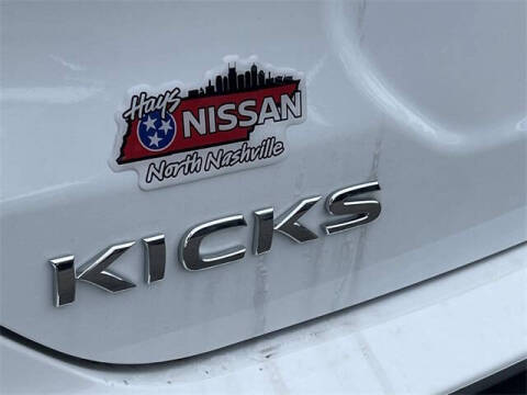 2025 Nissan Kicks Play S