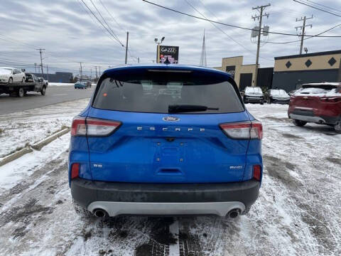 2021 Ford Escape SE