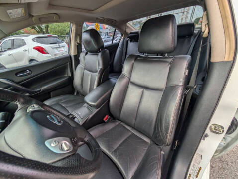 2014 Nissan Maxima