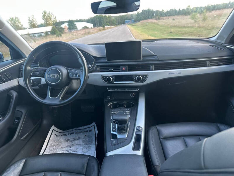 2017 Audi A4 2.0T quattro Premium Plus