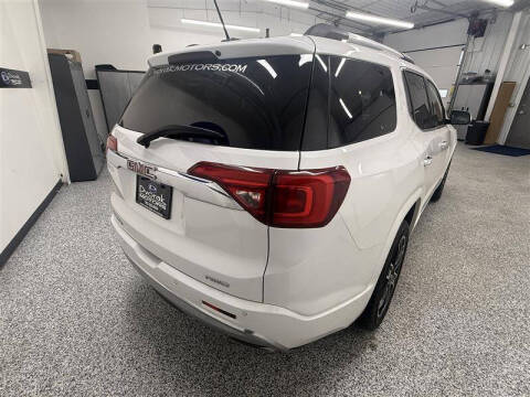 2017 GMC Acadia Denali