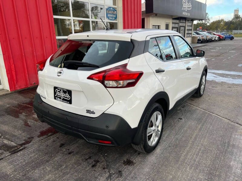 2020 Nissan Kicks S