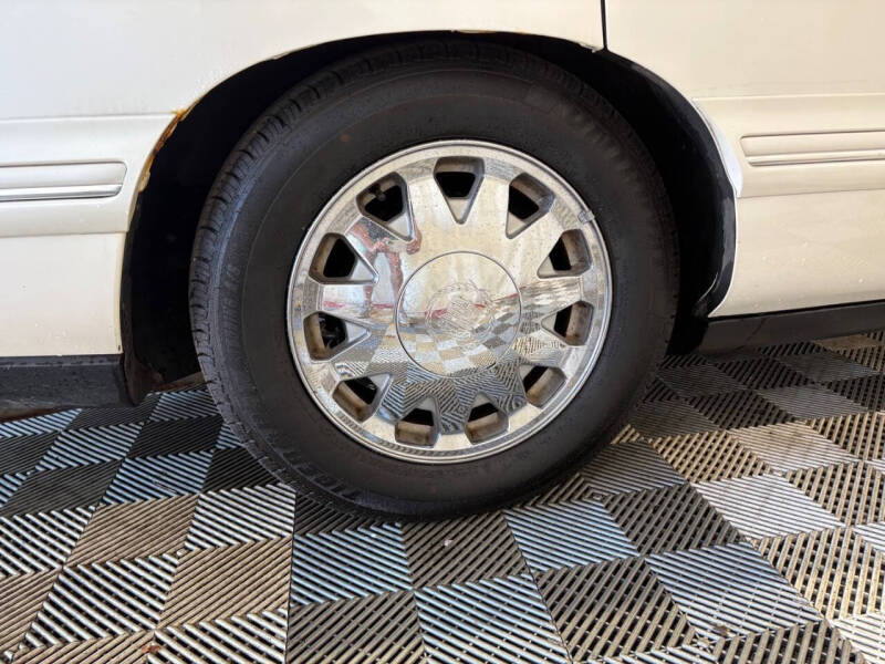 1999 Cadillac DeVille Concours