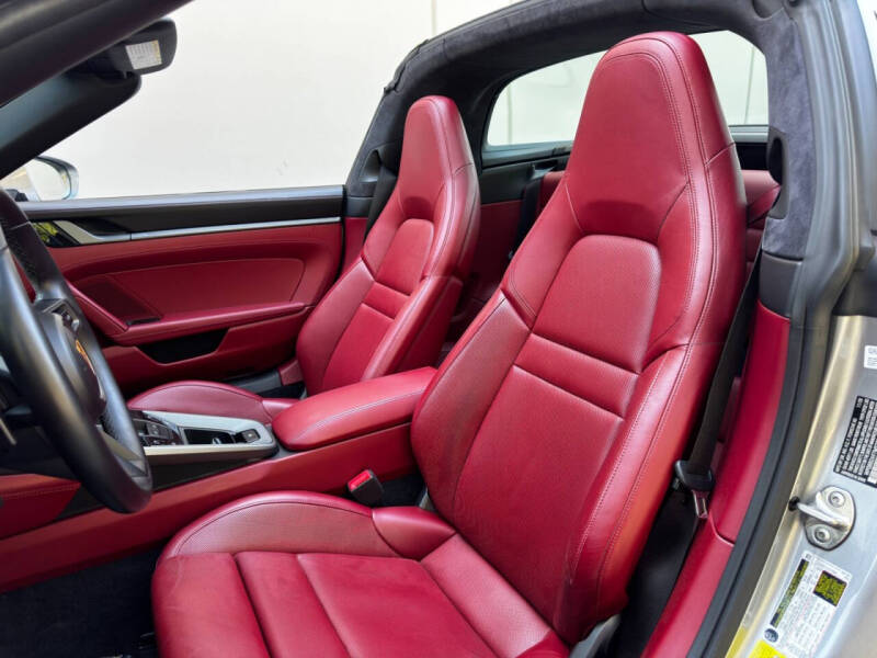 2021 Porsche 911 Targa 4S