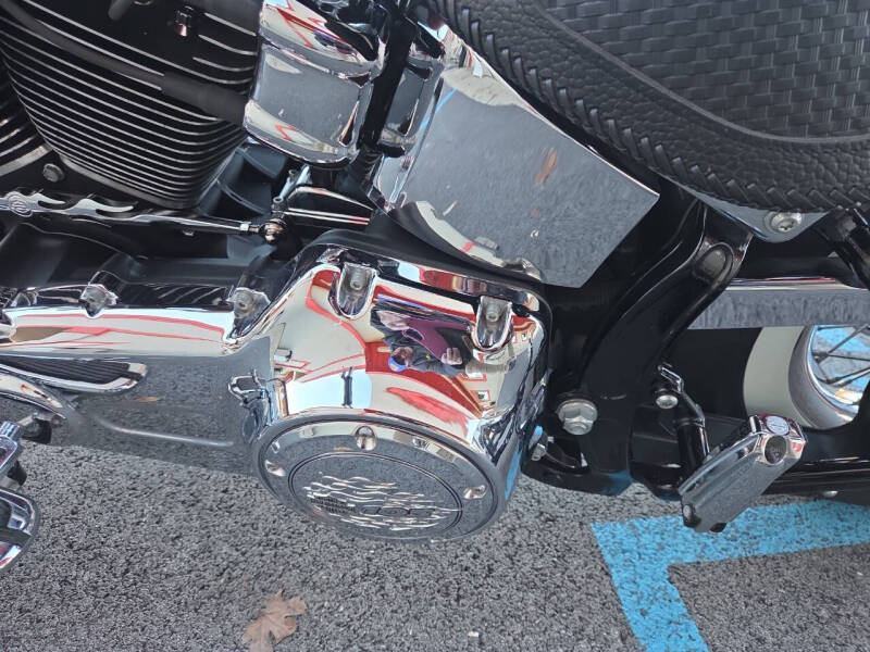 2012 Harley-Davidson Softail Deluxe