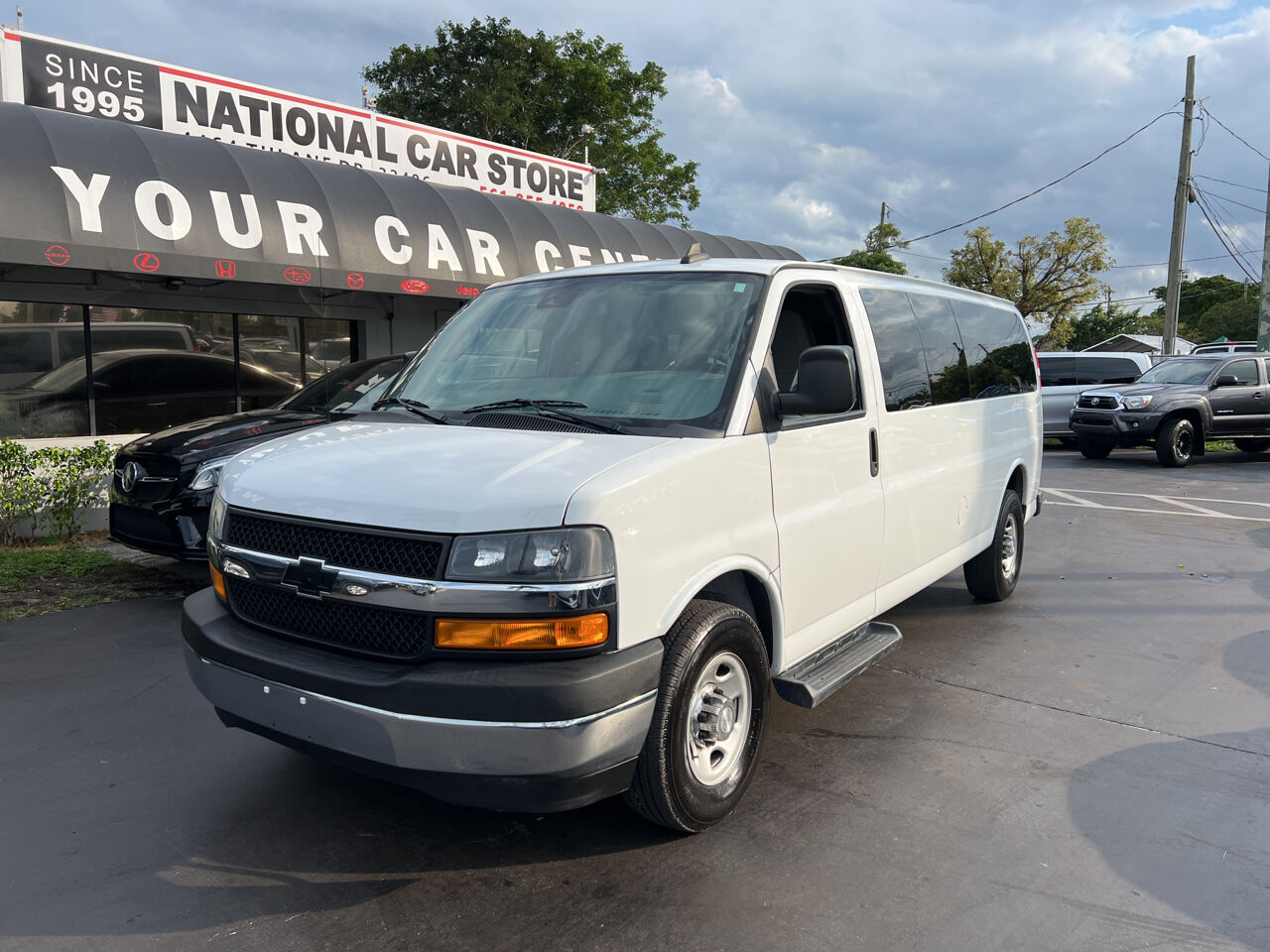2019 Chevrolet Express  - $24,900
