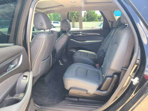 2020 Buick Enclave Essence