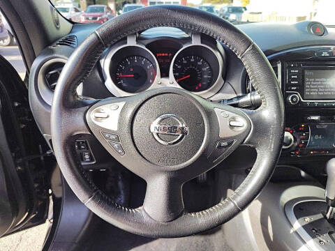 2016 Nissan JUKE SV