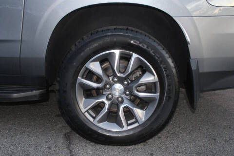 2022 Chevrolet Suburban LT