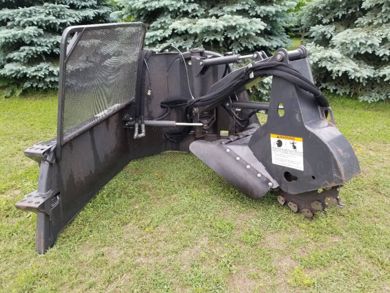 2013 Bobcat SGX60 for sale at Countryside Auto Body & Sales, Inc in Gary SD