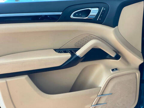 2017 Porsche Cayenne