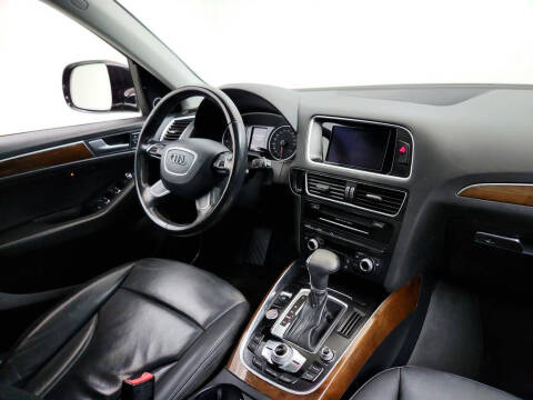 2017 Audi Q5 2.0T quattro Premium Plus