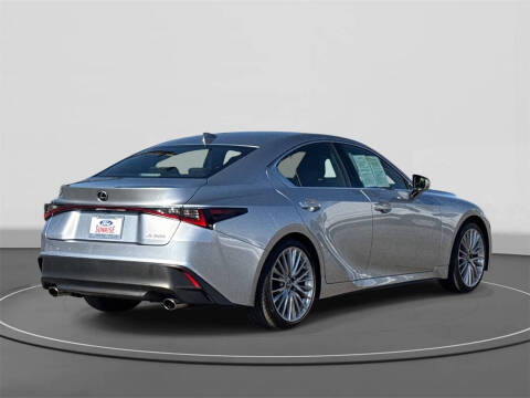 2023 Lexus IS 300