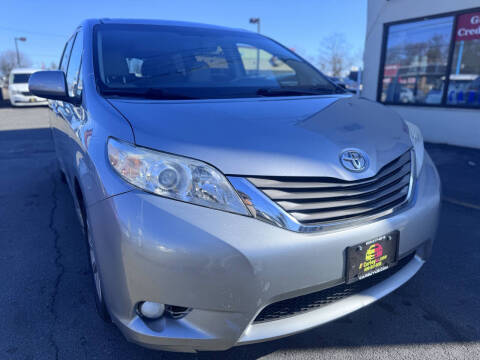 2012 Toyota Sienna Limited 7-Passenger