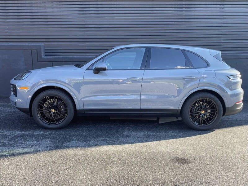2024 Porsche Cayenne E-Hybrid
