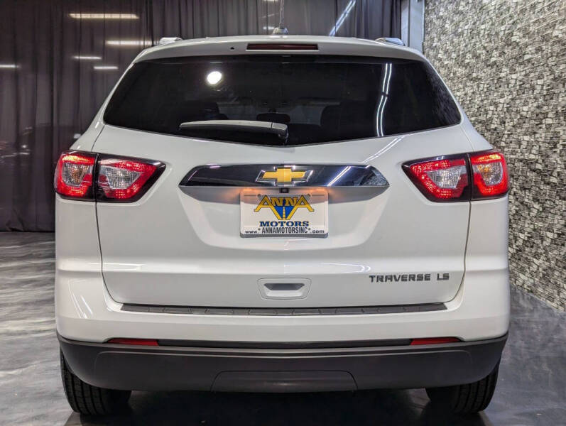 2017 Chevrolet Traverse LS