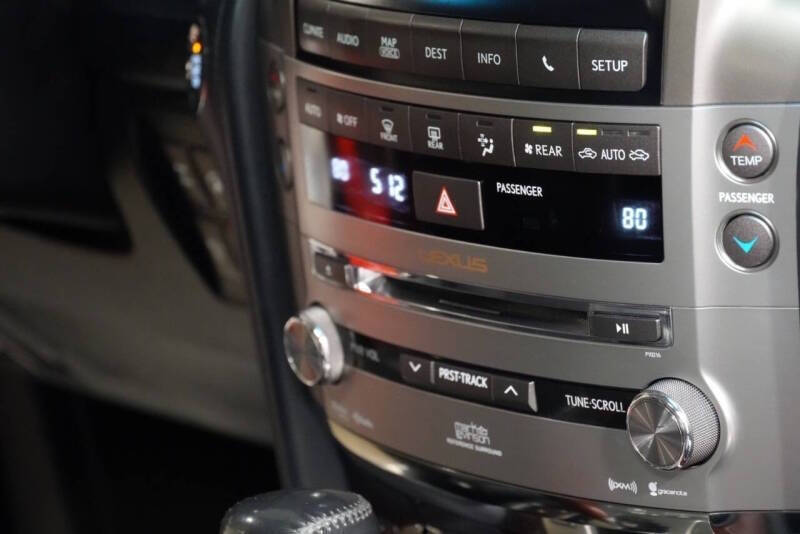 2014 Lexus LX 570