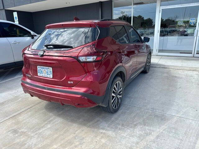 2023 Nissan Kicks SR