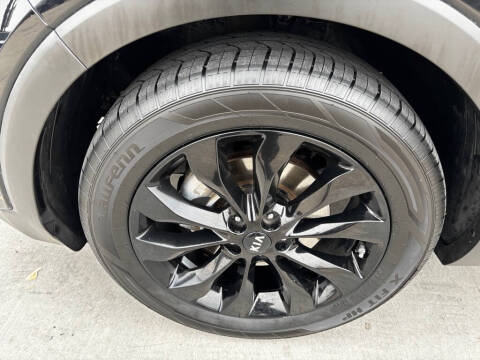 2020 Kia Sorento EX V6