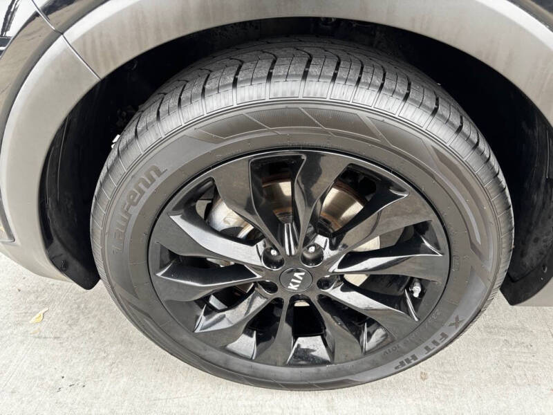 2020 Kia Sorento EX V6