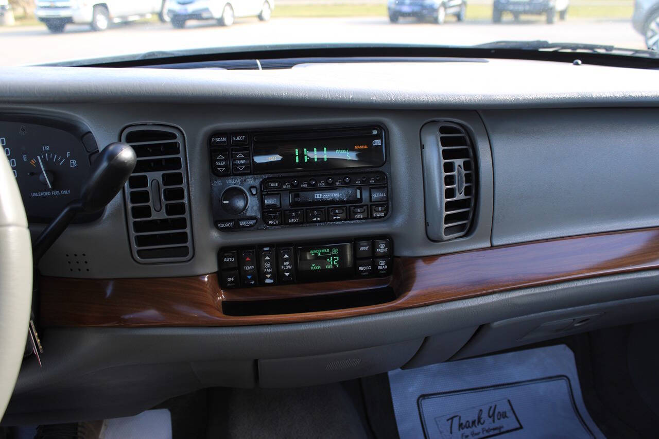 2002 Buick Park Avenue for sale at Cresco Motor Company in Cresco, IA