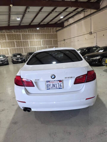 2013 BMW 5 Series 528i xDrive