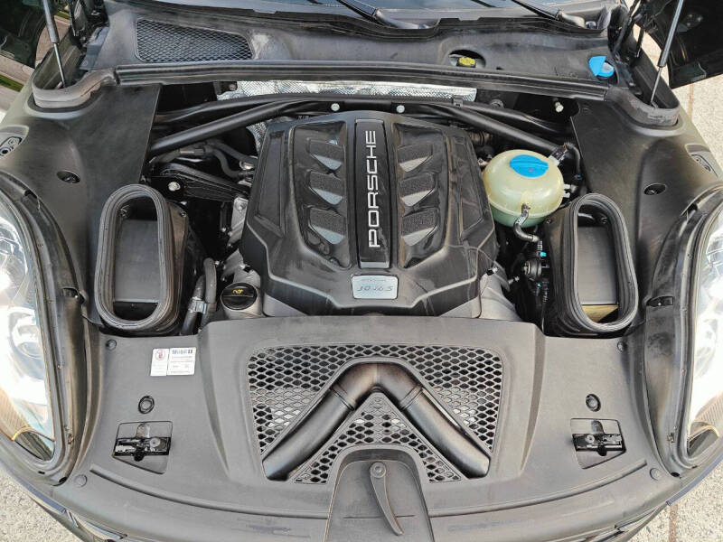 2016 Porsche Macan S