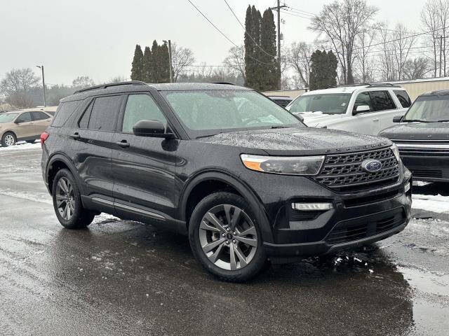 2021 Ford Explorer XLT's photo
