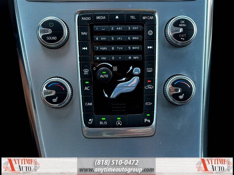 2017 Volvo XC60 T5 Dynamic