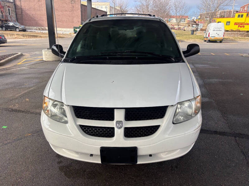 2004 Dodge Grand Caravan SE
