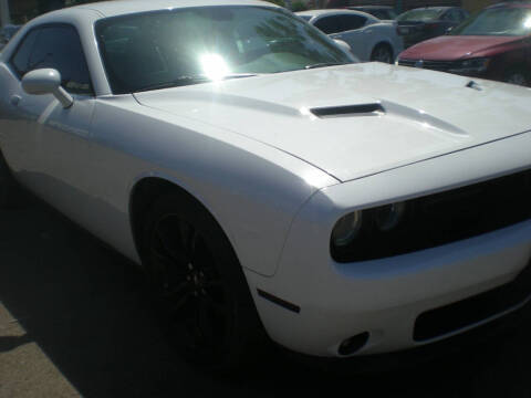 2017 Dodge Challenger SXT