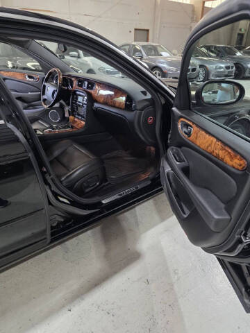 2004 Jaguar XJ-Series XJ8
