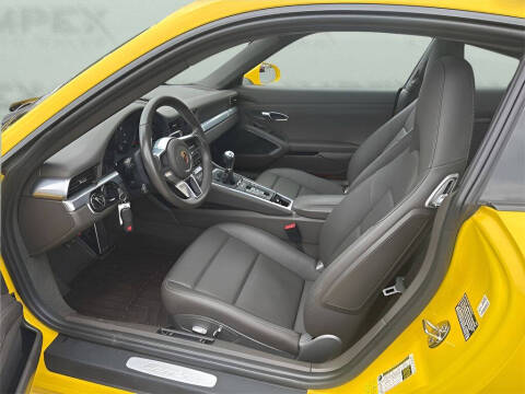 2018 Porsche 911 Carrera 4