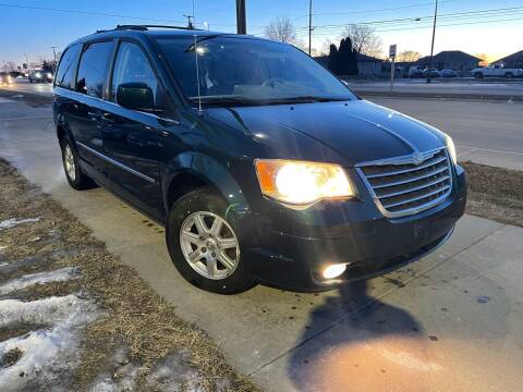 2009 Chrysler Town and Country for sale at Wyss Auto in Oak Creek WI